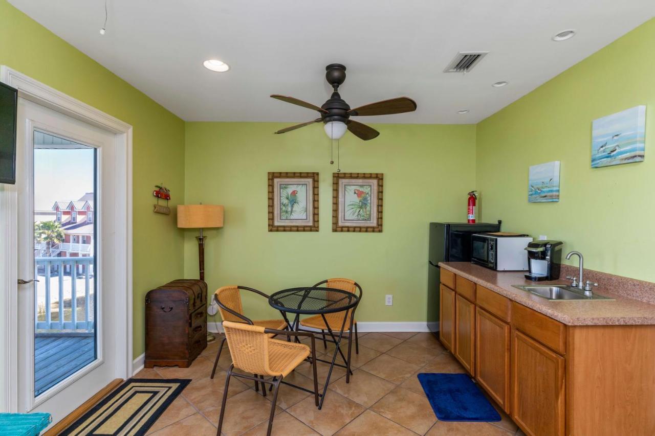 Pelican Pass By Albvr - Great Home On Little Lagoon And Just Steps To The Beach Gulf Shores Eksteriør billede